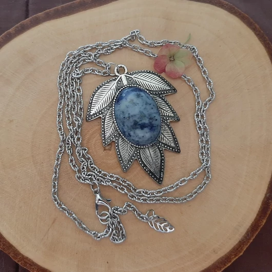 "Igaz Barátság" nyaklánc valódi lapis lazuli ásvány kabochonnal