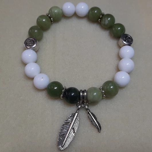 Ohm Jade ásványkarkötő 18 cm