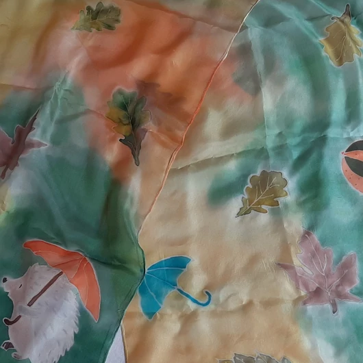 Selyemsál Süni esernyőkkel 145*40 cm