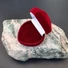Kép 2/2 - Szív alakú pici díszdoboz bordó, mintás tetővel