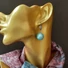 Kép 1/2 - Shell Pearl világoskék kagylófüli, 16 mm-s gyöngyből 3,5 cm