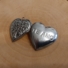 Kép 4/5 - "Szívemben őrizlek" nemesacél nyaklánc nyitható szív alakú medállal, életfa díszítéssel, "te amo" felirattal 60cm