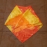 Kép 3/3 - Selyemkendő 45*45 cm, piros-sárga-narancs színvilág, nagyon puha, kellemes tapintású